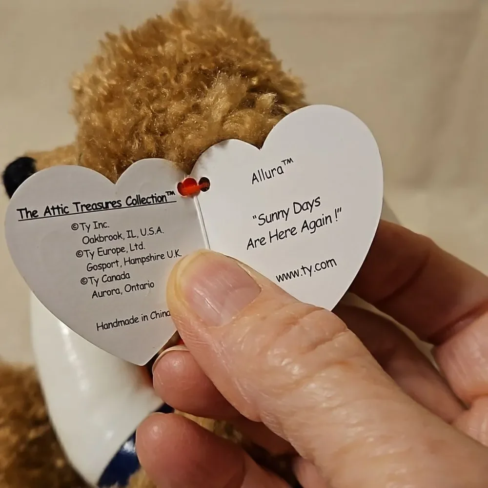 Attic treasure beanie baby, with tag 3rd edition. Allura bear, RARE